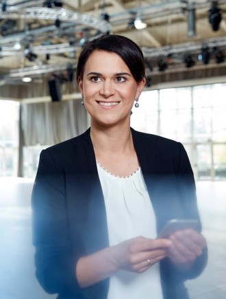 Portrait Ariane Petschmann, Sales Manager – Division Congress & Cultural Events