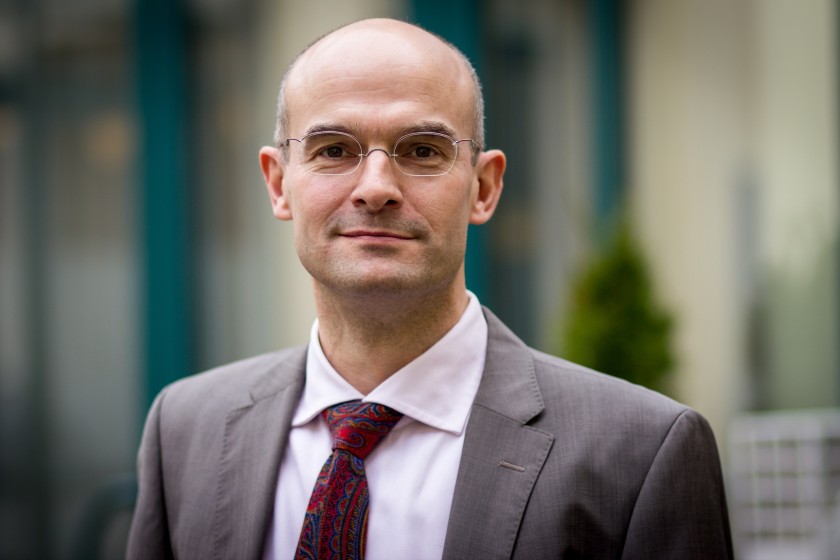 Potrait von Prof. Dr. Georg Gahn