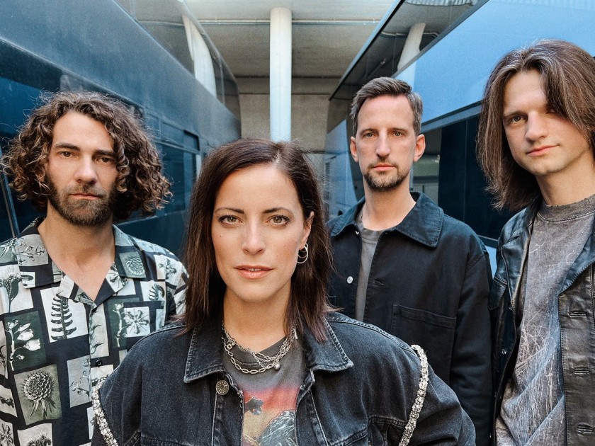 Gruppenfoto der Bandmitglieder von Silbermond